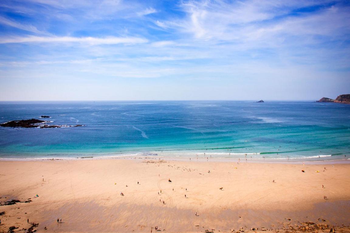 Sheldrake, Spacious Villa, Panoramic Sea-Views, Large Garden, By Beach Sennen Exterior foto